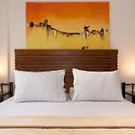 Apartamento 2 Qto E Varanda Em Condominio Completo