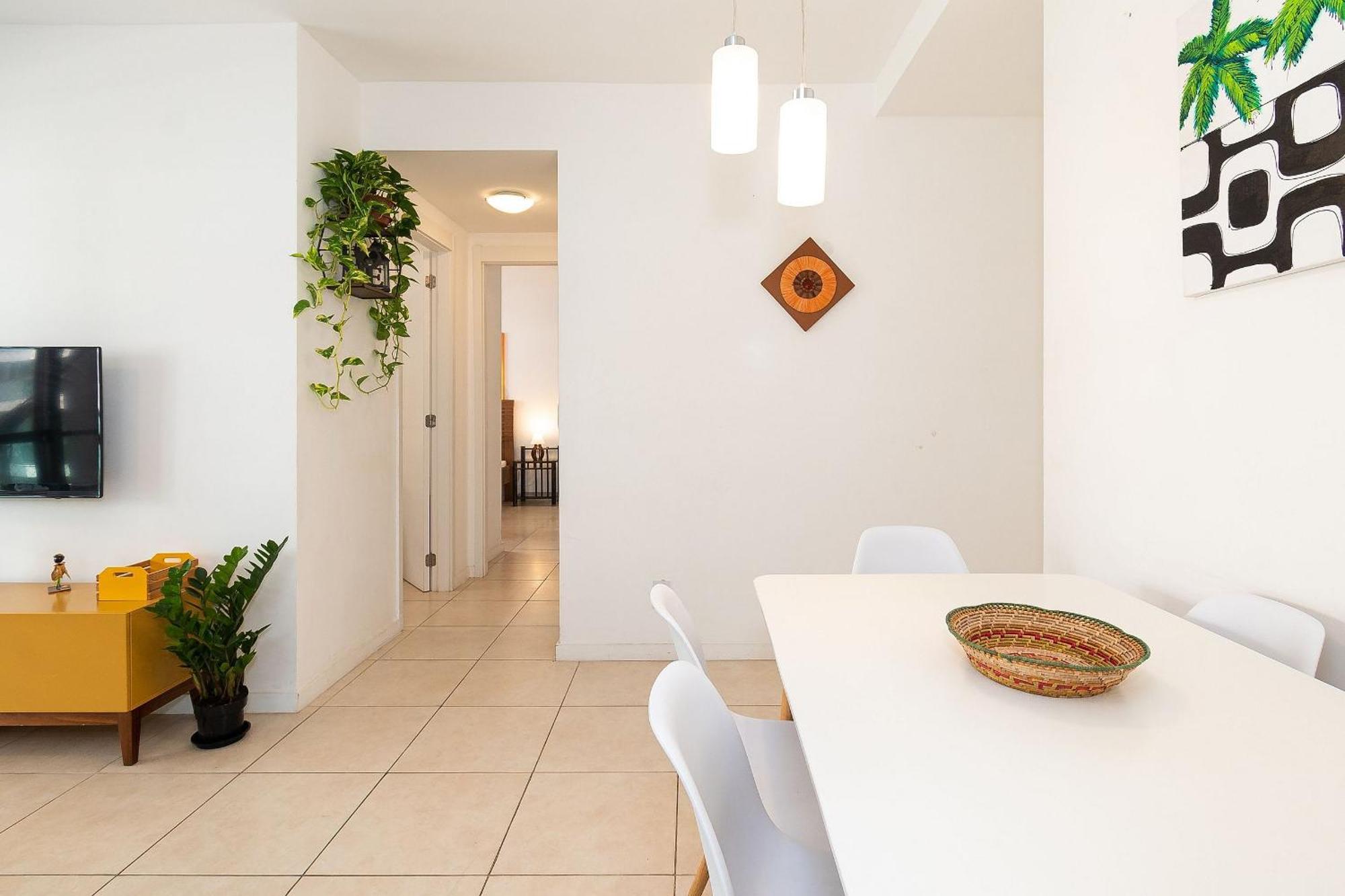 2 Qto E Varanda Em Completo Apartamento Rio de Janeiro