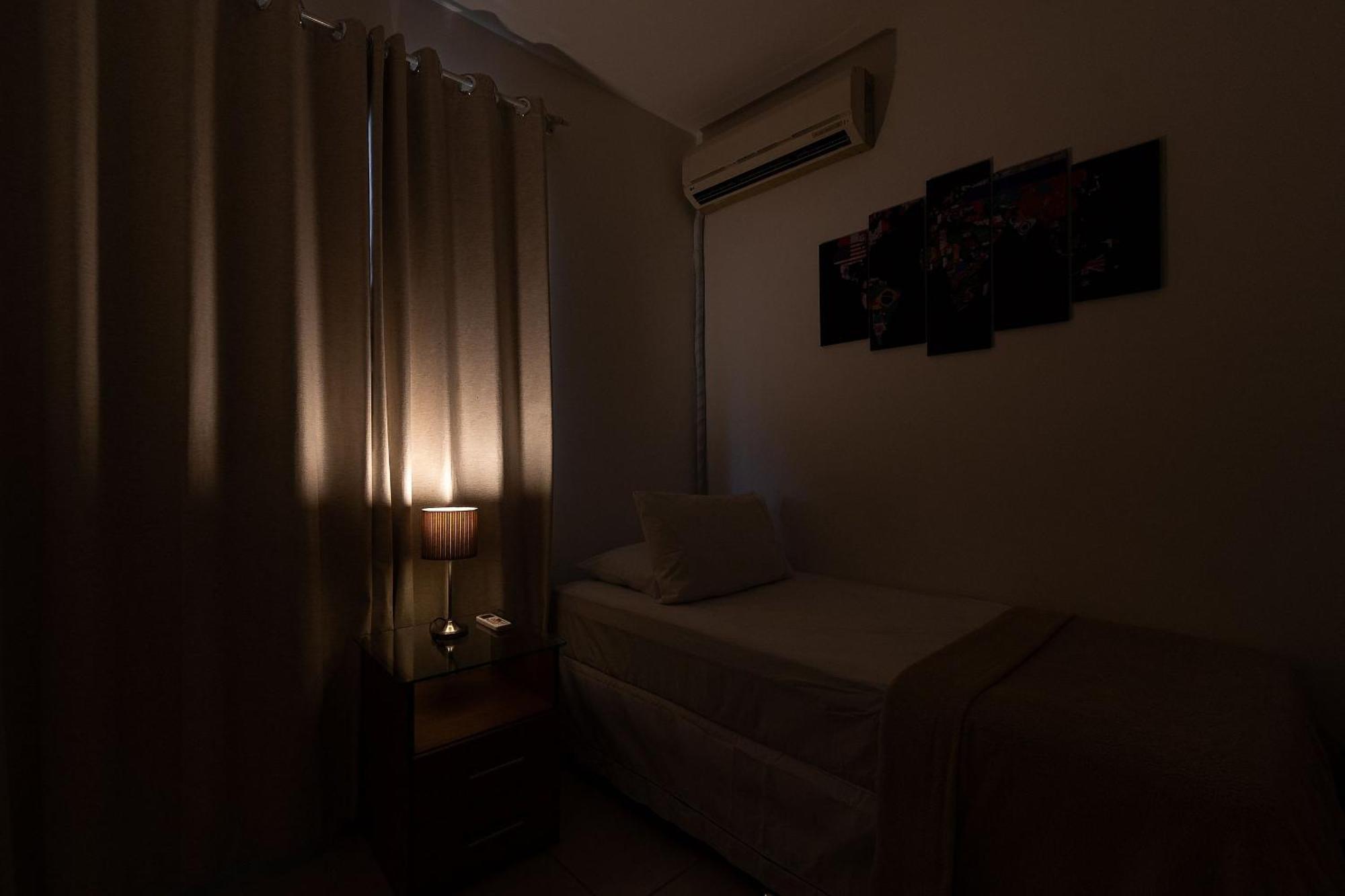 Apartamento 2 Qto E Varanda Em Completo