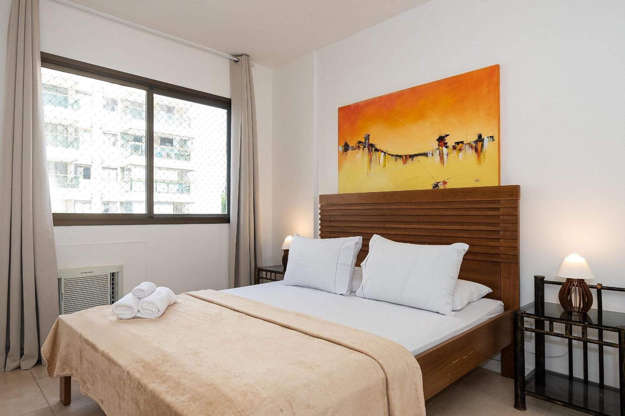 2 Qto E Varanda Em Completo Apartamento *