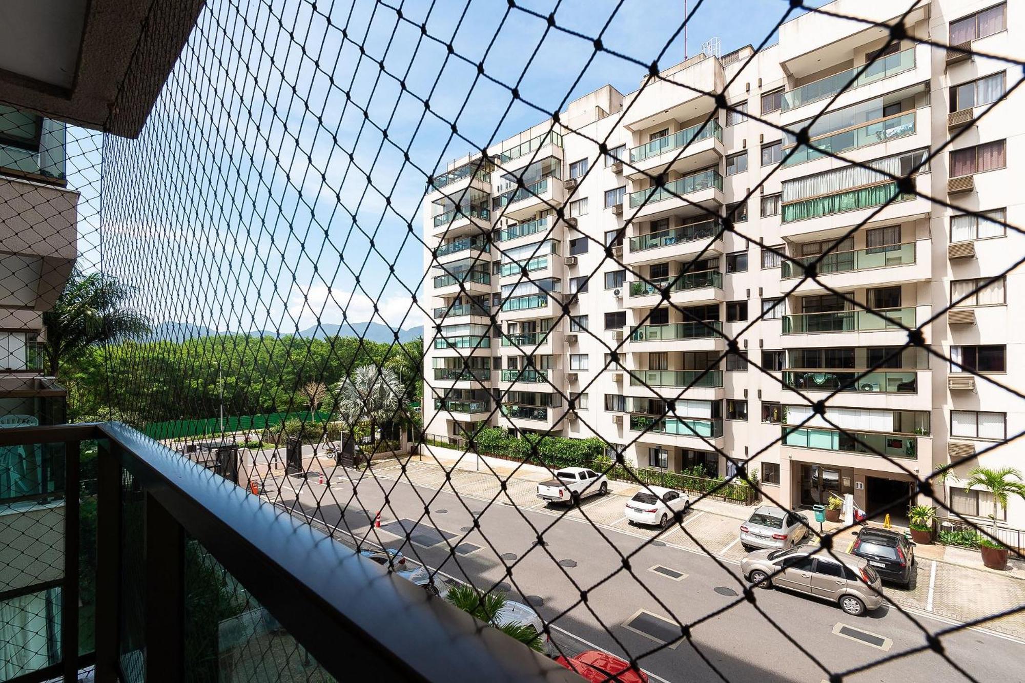 2 Qto E Varanda Em Completo Apartamento